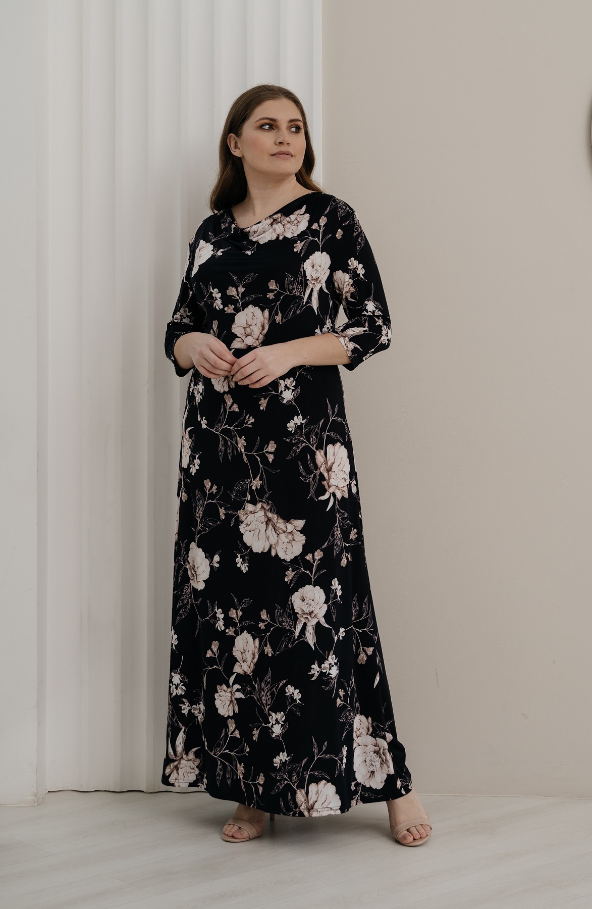 Платье Незнакомка 00.2163.1744.79 масло "цветы"