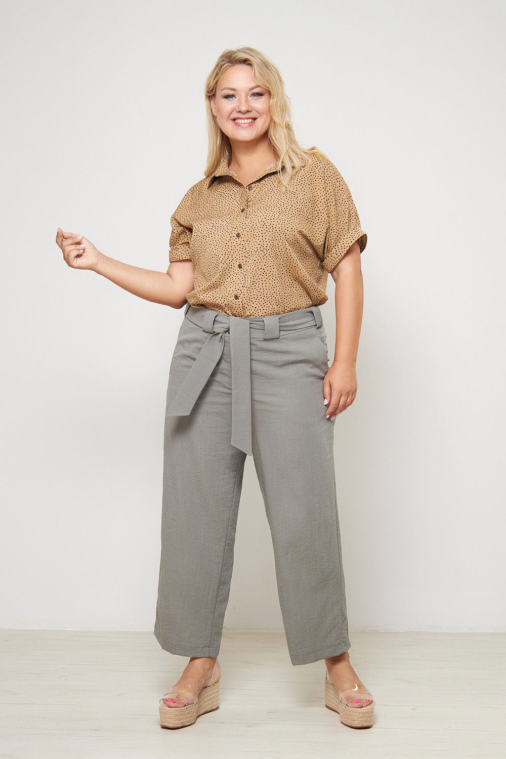 Брюки Незнакомка 05.9408.2786 ткань костюмная