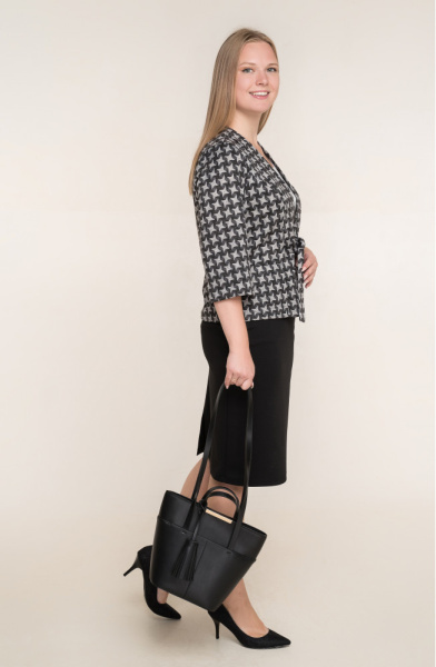 Жакет Незнакомка 10.8430.669 трикотаж