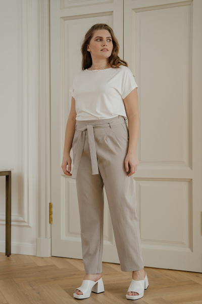 Брюки Незнакомка 05.9408.2608 ткань костюмная